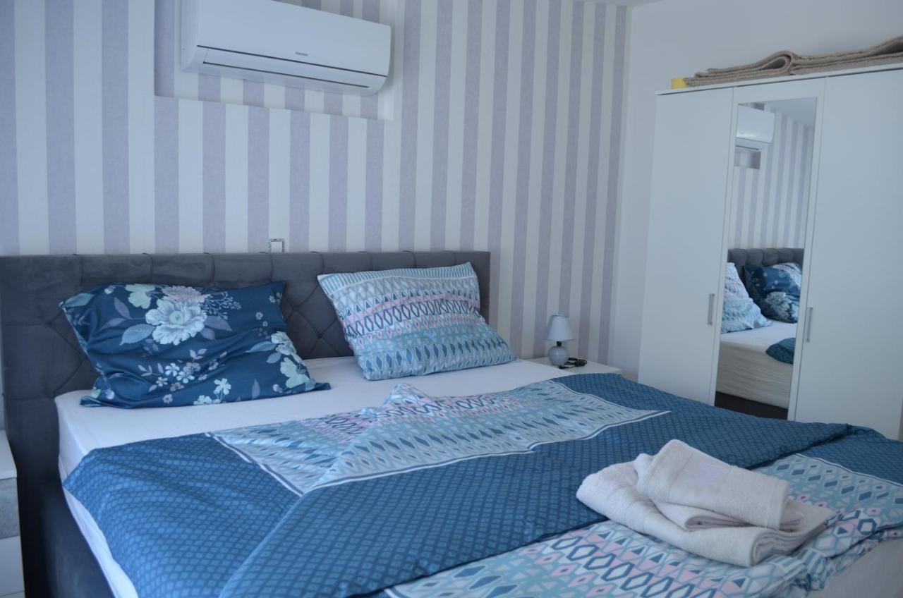 Apartments Korina Crikvenica Ngoại thất bức ảnh